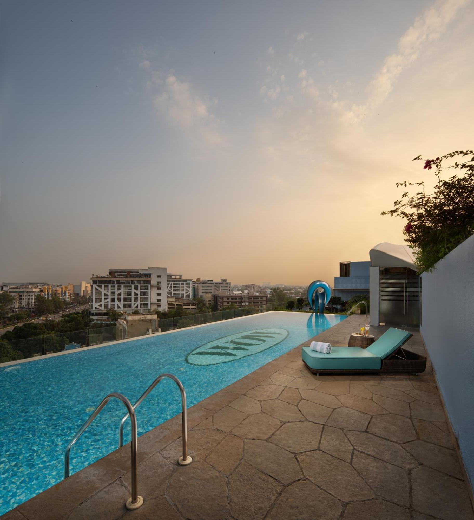 Wow Crest, Indore - Ihcl Seleqtions Luaran gambar